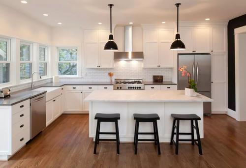 Simple kitchen decoration